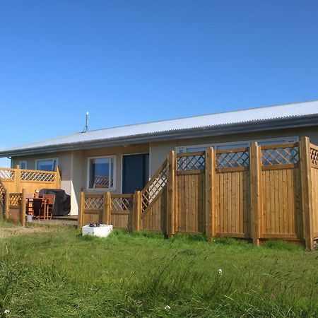 Stori-Bakki Guesthouse-With Hot Tub Egilsstaðir Exteriör bild